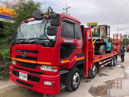 บริการยกเครื่องจักร ขนส่งเครื่องจักร นครปฐม - รถเครนนครปฐม - โสภณเครนขนส่ง